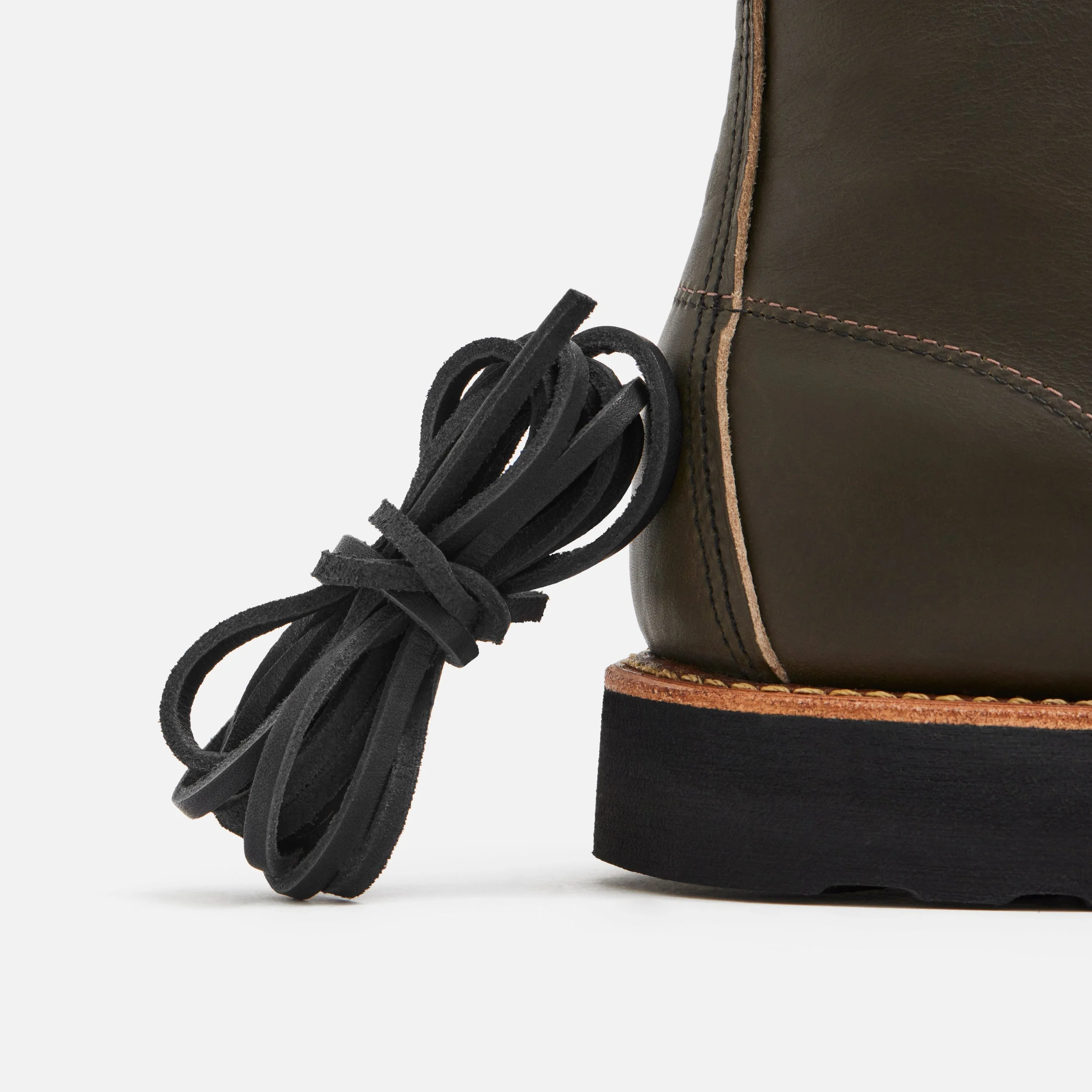 8828 Moc Toe Alpine Portage - Image 5