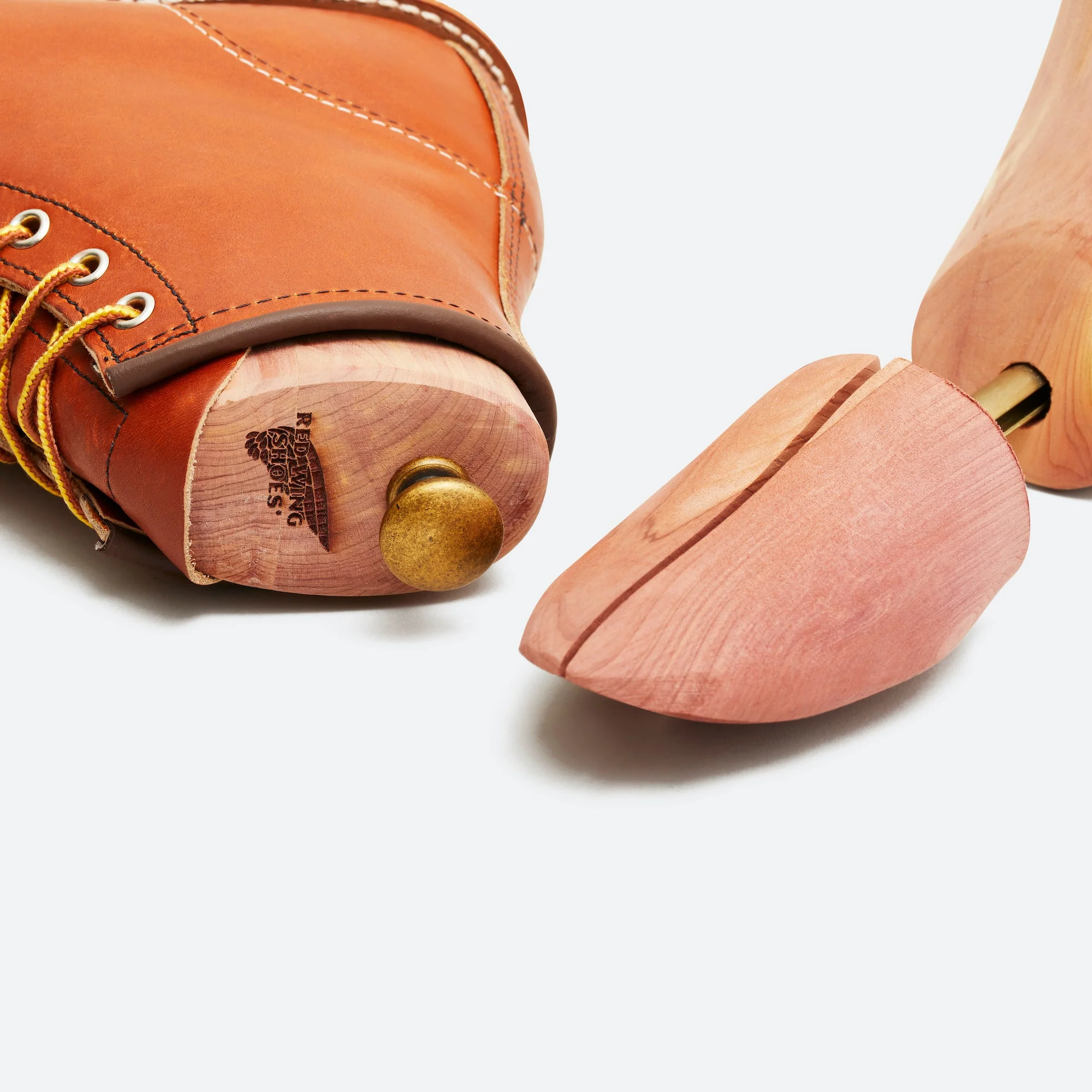 Cedar Boot Tree - Image 2